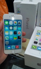 Apple IPhone 6 плюс 4G 128GB разблокирована $ 550 долларов (30 000 рублей)